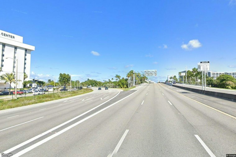 Pedestrian Killed by Bus on I-195 in Miami Beach, Lanes Shut for Hours