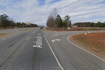 Pedestrian Killed Crossing U.S. 176 in Spartanburg County, Driver Uninjured