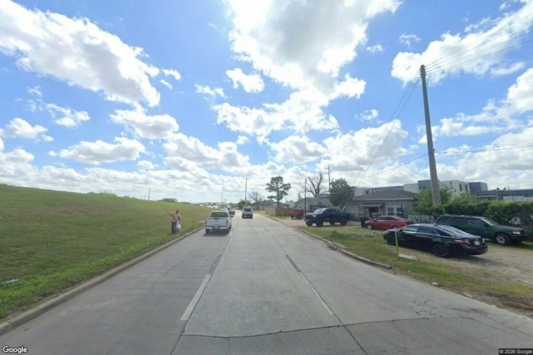 Pedestrian Killed in Houston Hit-and-Run, Driver Gone and No Witnesses