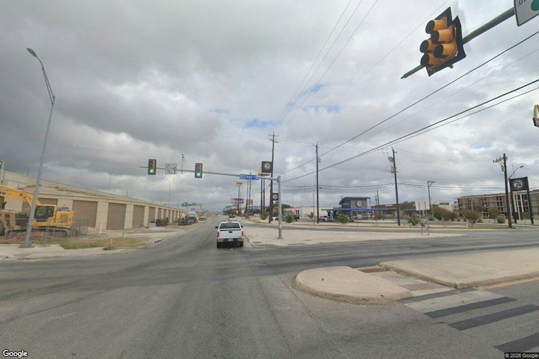 Pedestrian Killed on I-35 at Rittiman, San Antonio Northbound Lanes Shut Down