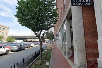 Pennsylvania Painter Turns Rare Disease-Caused Blind Spots Into Bank of America Art