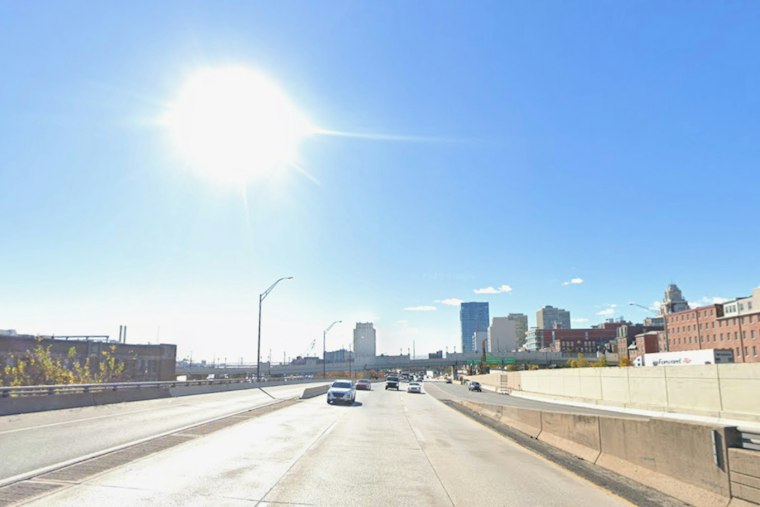 Philadelphia Weather: Sunny Monday, Warm Week Ahead