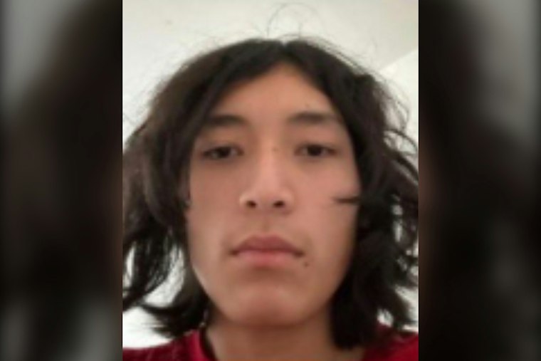 Phoenix Police Search for Missing 15-Year-Old