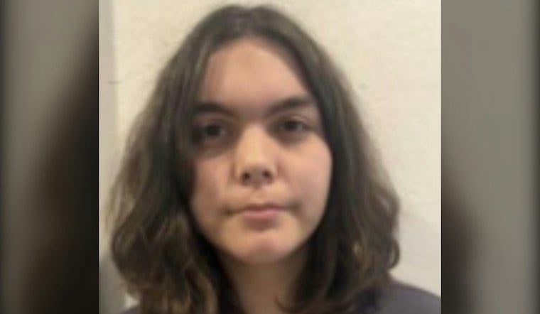 Phoenix Police Seek Public's Help Finding Missing 17-Year-Old Jazzell Avalos
