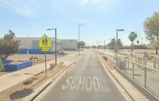 Phoenix Sizzles near 100 as Gusty Desert Winds Whip Sunday Commute