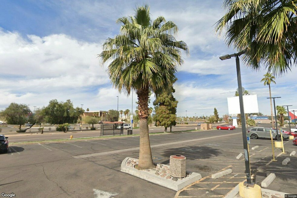 Phoenix Sober Fest Draws Hundreds as Arizona Overdose Deaths Spike 18%
