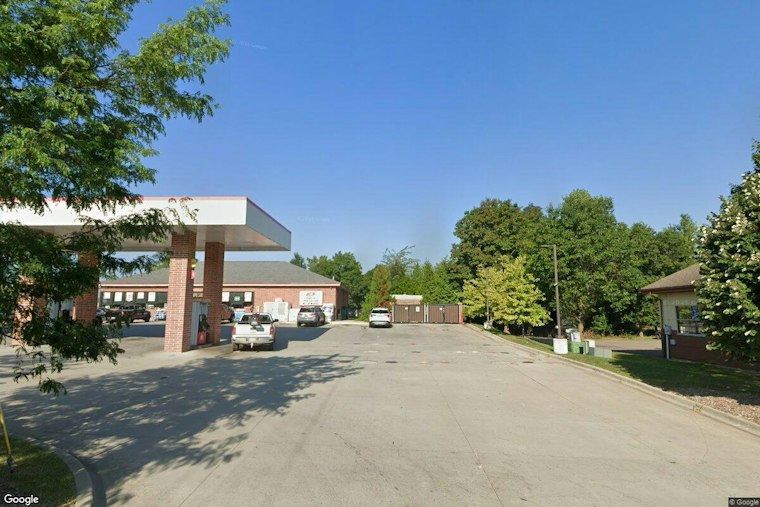 Pipe Bomb Found at Chelsea Speedway Station, Bomb Squad Renders It Safe