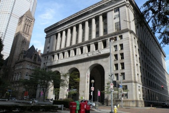 Pittsburgh Plans New Budget Oversight Rules as Deficit Looms