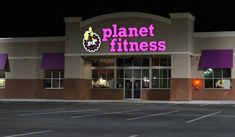 Planet Fitness Grabs 16,000 Square Feet, Fills Jersey City's Twin City Shopping Center
