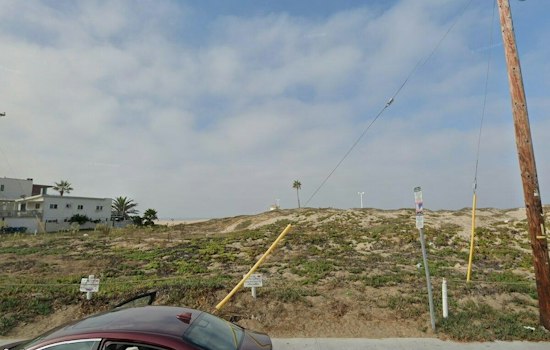 Playa del Rey Swimmer Pulled Out to Sea Dies as Monster Surf Pounds SoCal
