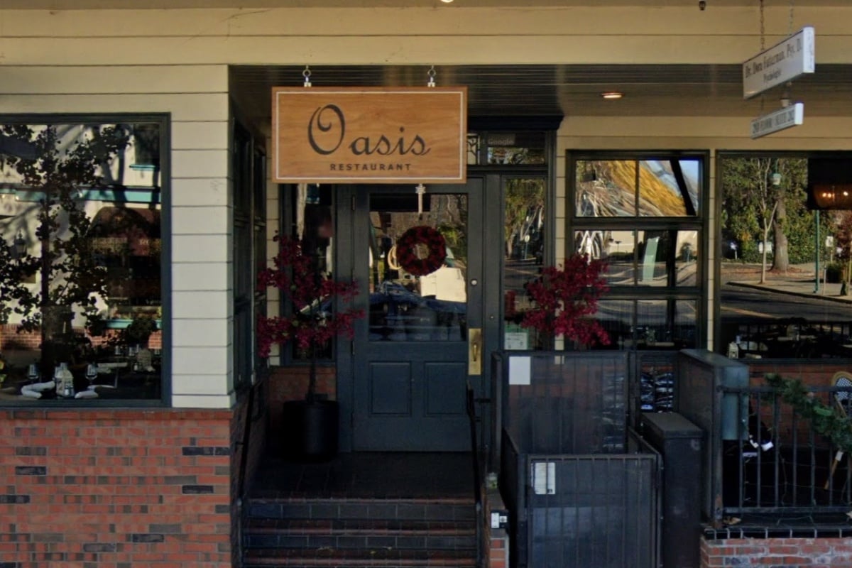 hoodline.com - Emily Johnson - Oasis Restaurant Moves to Pleasanton Hotel on Main Street