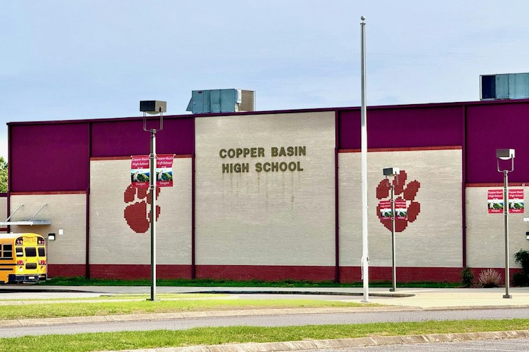 Polk County Schools Chief Put on Leave as State Probes Turkey-Barn Scandal