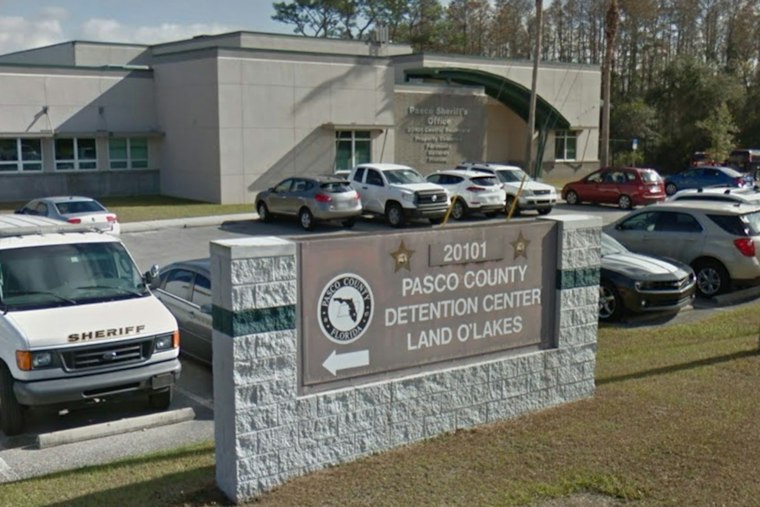 Port Richey Mom Left 3 Kids in Running Car for Hours With Loaded Gun in Purse