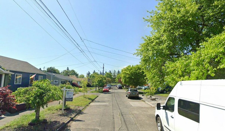 Portland Vegetation Fire Threatens Row of Homes as Wind Raises Concern