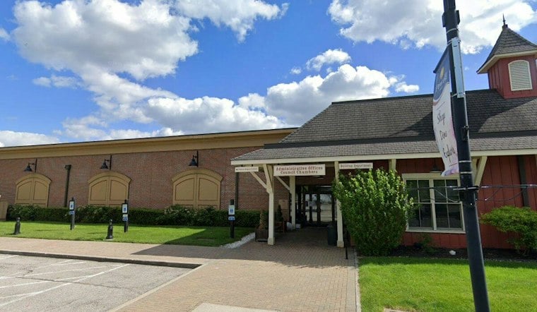 Powell Weighs Two Visions for Village Green as New Shops Reshape Downtown