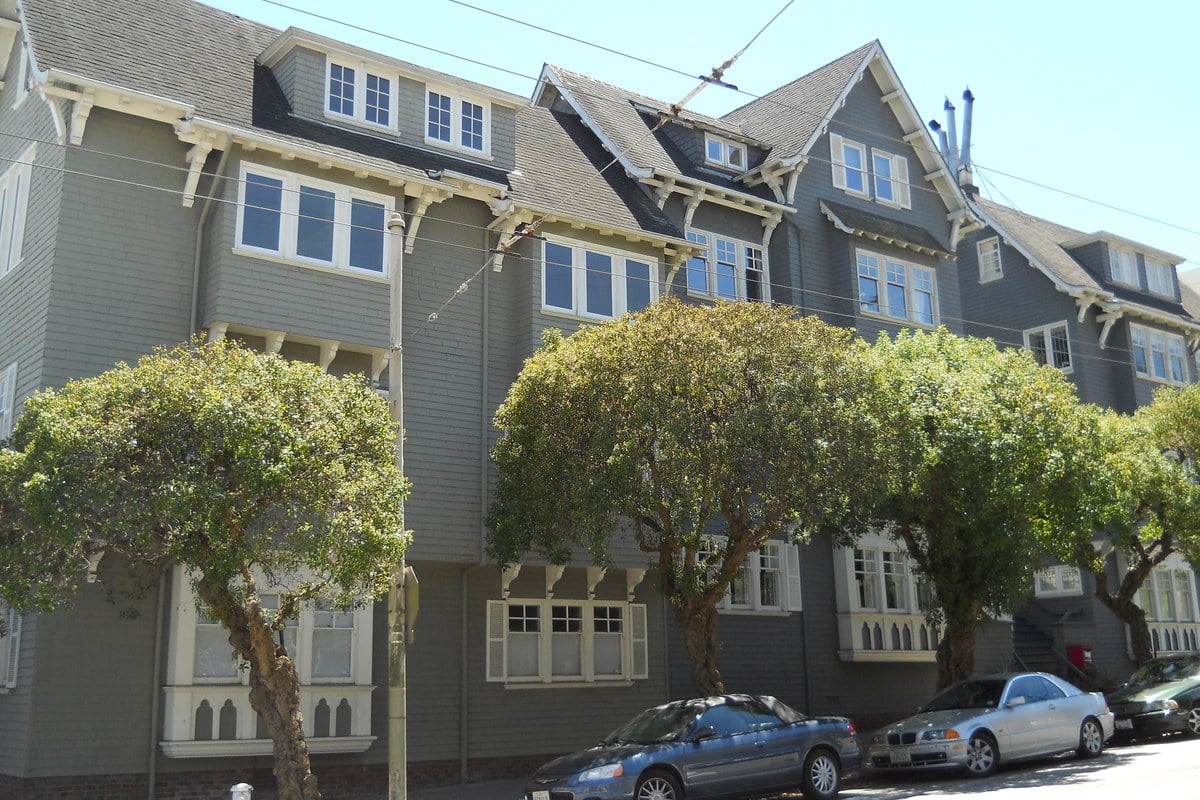 hoodline.com - Nina Singh-Hudson - Presidio Heights Mansion Sells for $17.2M