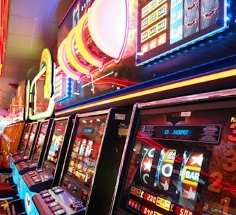 Puʻuhale Road Game Room Raid Nets 18 Machines, $12K Cash, Two Arrests
