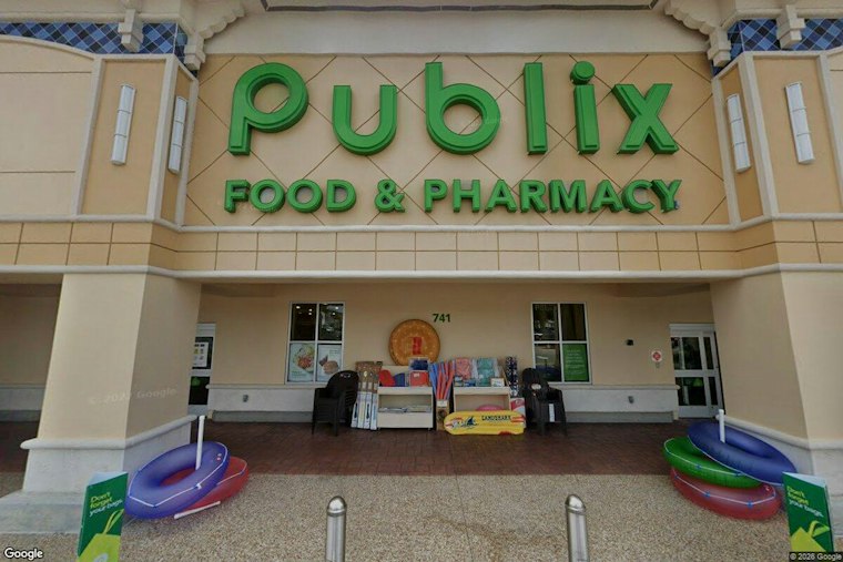 Publix Liquors Expanding Into Winter Park's Hollieanna Shopping Center Next Door