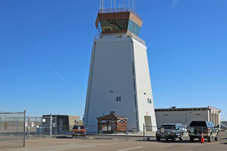 Pueblo Air Traffic Controller Paramotors Himself to Work Once a Week