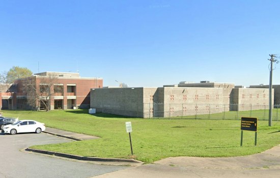 Pulaski County Jail Deputy Suspended After Watching Movie as Inmate Died