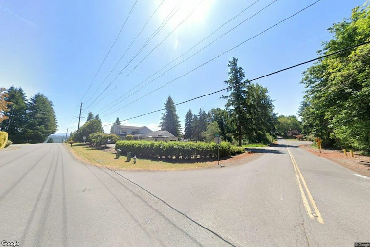Puyallup Man, 29, Killed After Blowing Stop Sign in South Hill T-Bone Crash