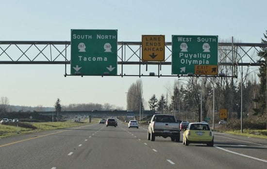 Puyallup's 100-Foot Flagpole Project Triggers Nightly Lane Closures Through Friday