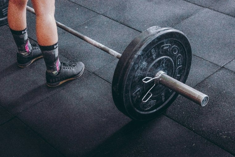 Queen Creek Mom, 51, Sets Weightlifting World Record