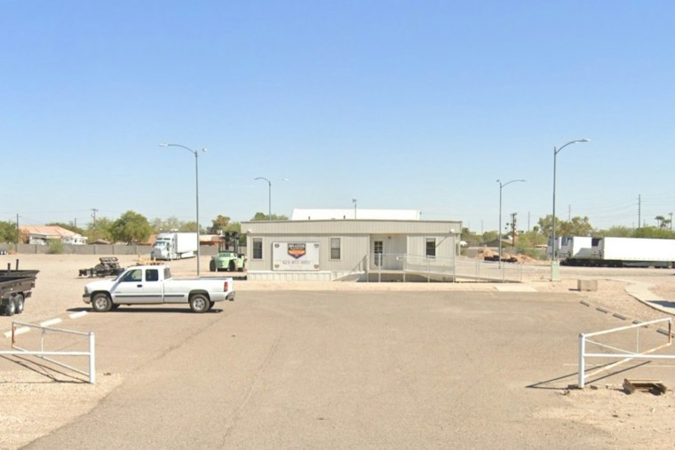 QuikTrip Eyes Buckeye Trailer Lot for New Fuel Stop Near McDowell Road