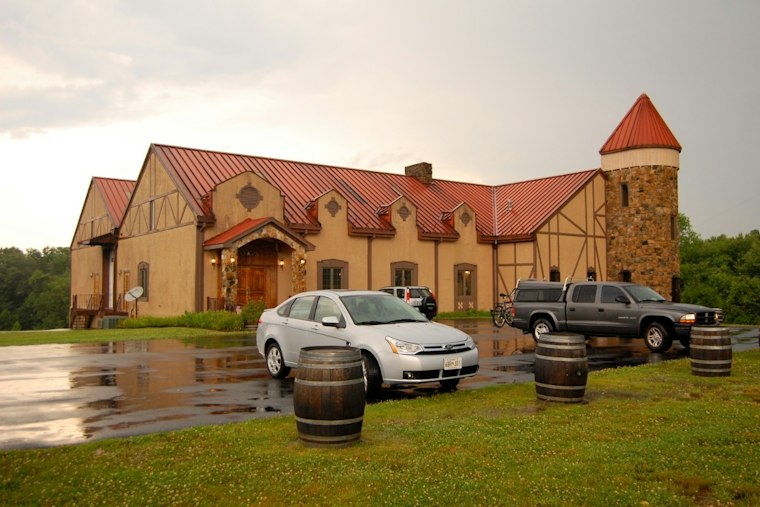 Rain Can't Stop Norfolk Wine Fans as Frost-Battered Vintners Pour On