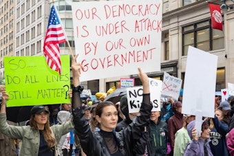 Raleigh's 'No Kings' Rallies Trade Protest Signs for Early-Voting Push
