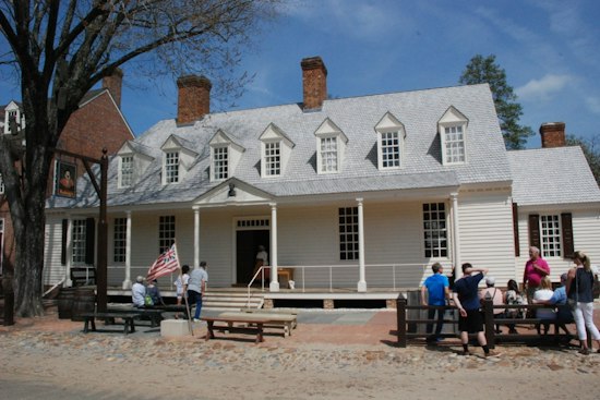 Raleigh Tavern Revives The Beggar's Opera for Williamsburg's Centennial