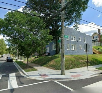 Randle Highlands Shooting Hospitalizes Man, DC Police Hunt Silver Sedan