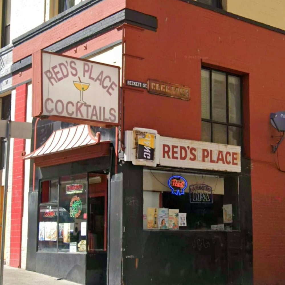 Red's Place, Chinatown's Scrappy Old Dive Bar, Is Closing After 63 Years