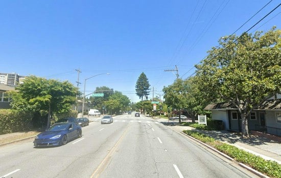 Redwood City Bus Boarding-Island Project Advances