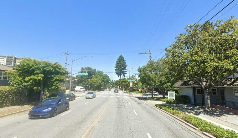 Redwood City Bus Boarding-Island Project Advances