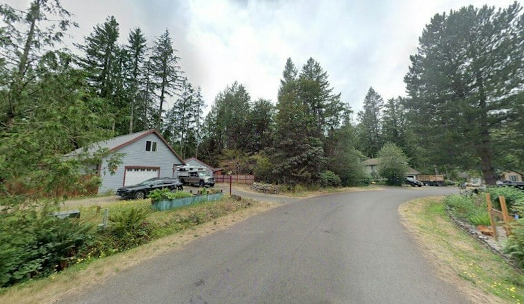 Rhododendron Stabbing Leaves Man Hospitalized, Girlfriend Held on $250K Bail