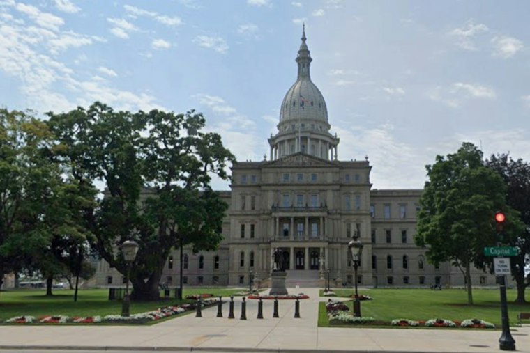 Rick Snyder Hits Michigan Trail as GOP Fights to Keep House Majority