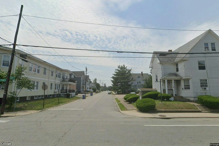 RIPTA Weighs $1 Billion Light Rail to Revive Rhode Island's Lost Trolley Era