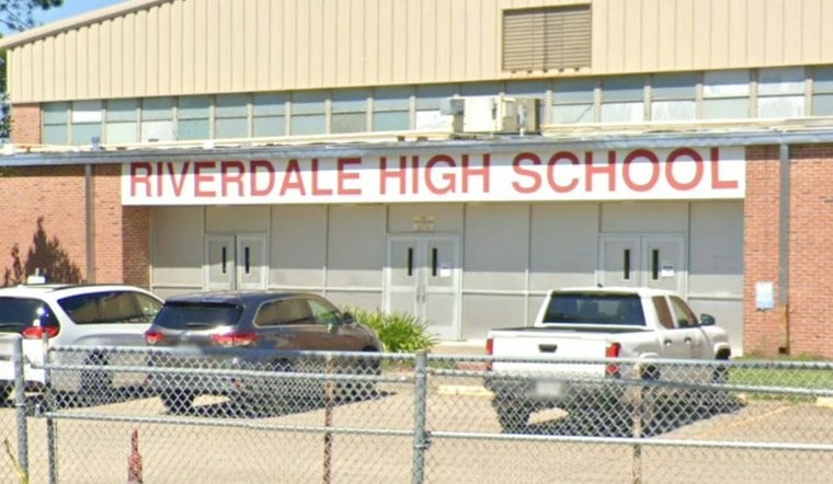 Riverdale High Teacher Gets 5 Years After Pleading Guilty to Molesting Student, 16