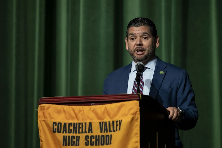 Riverside County Congressman Ruiz Faces Hemet Official Males in Tuesday Election