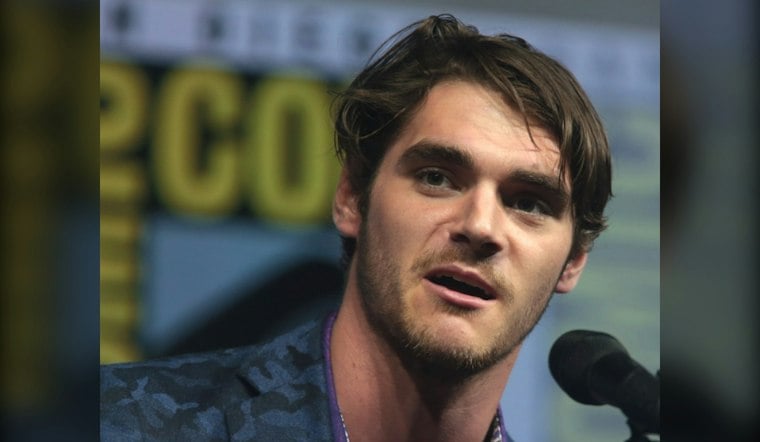 RJ Mitte, Breaking Bad's Walt Jr. and Disability Advocate, Dies at 34