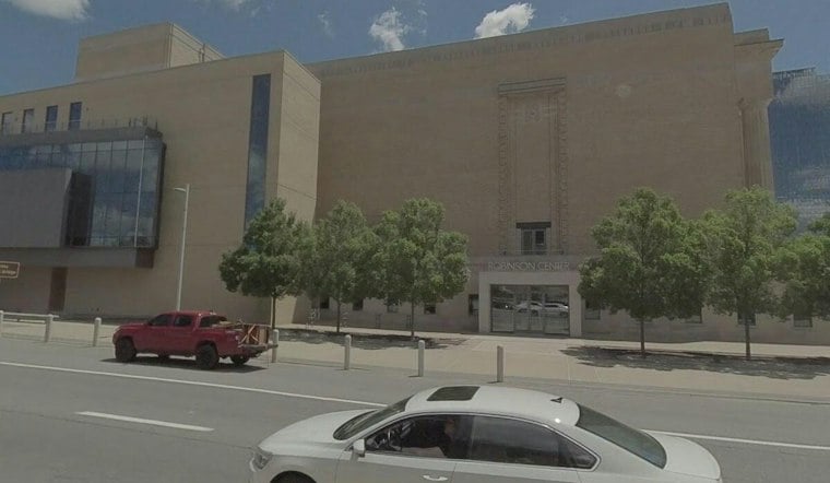 Robinson Center Throws Free 10th Birthday Bash With Tours, Live Acts and Mrs. Potts