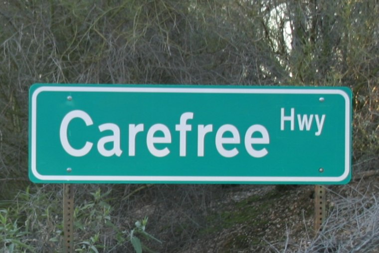 Rock-Throwing Suspect Damages 5 Cars on Carefree Highway, Flees Into Desert
