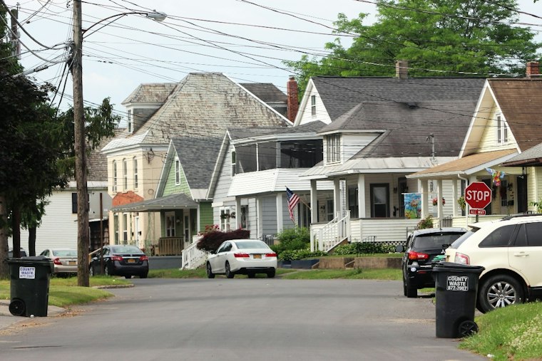 Rotterdam Lawmaker's Bill Would Force Banks to Sell Foreclosed NY Homes in 6 Months