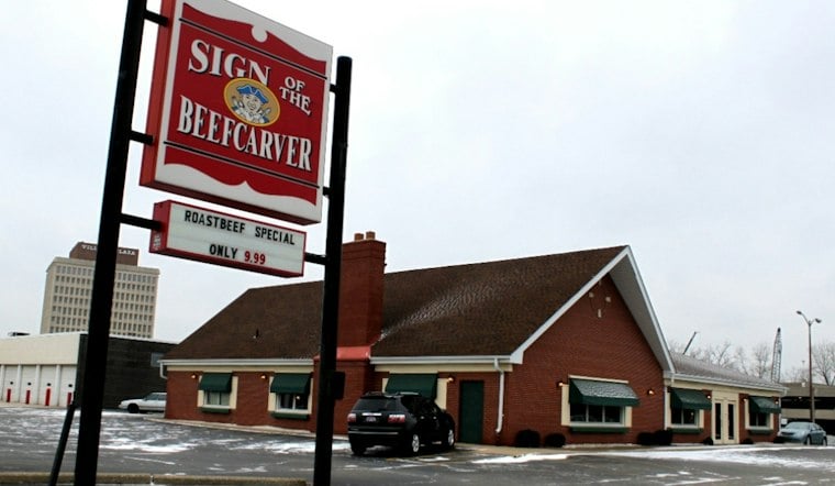Royal Oak's Sign of the Beefcarver Shuts Down After 70 Years on Woodward