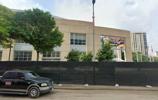 Rudy Tomjanovich Scores Again, Rolls Out Rudy T's Diner At Toyota Center