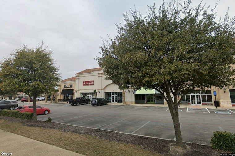 Russo's Pizzeria Locked Out of The Rim in San Antonio Over Unpaid Rent