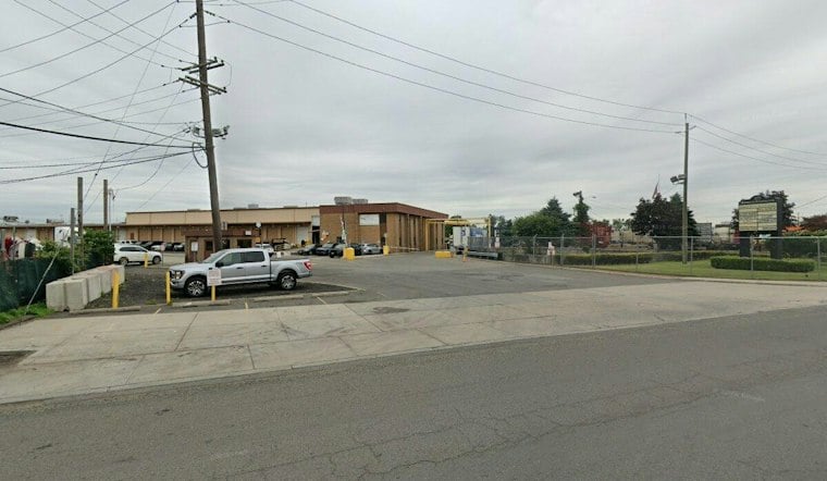 Ryder Opens Two Used Truck Centers in North Jersey, Betting on Freight Corridor