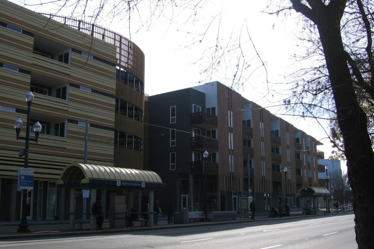 Sacramento Apartment Rents Slip to $1,875 as Fall Slowdown Takes Hold