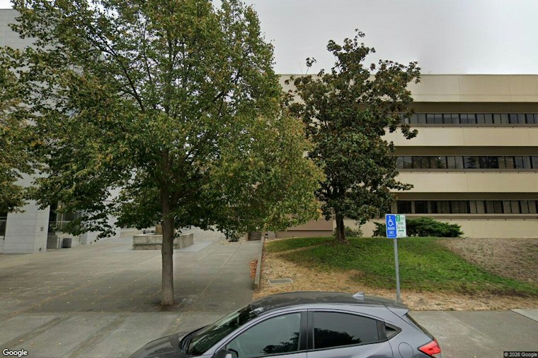 Sacramento Man Accused of Trading Vapes for Nude Photos From Napa Teens